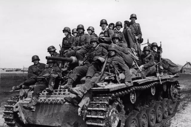 勒热夫绞肉机：德军的防御奇迹，朱可夫的泥淖，150万苏军在此伤亡 - 5