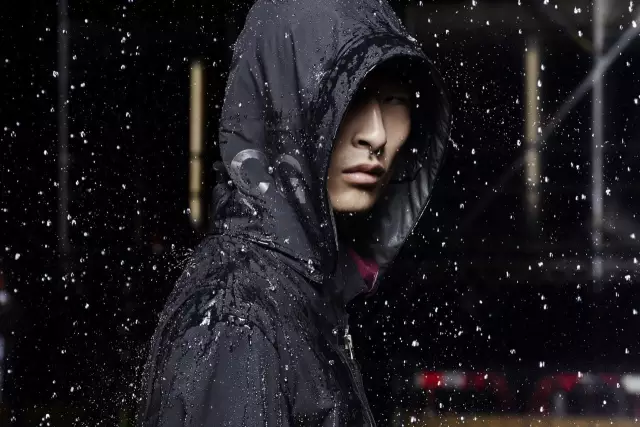 摩福男人展:男士穿搭 | 这四种面料够你温暖地时髦一整个冬天 摩福男人展:男士穿搭 | 这四种面料够你温暖地时髦一整个冬天