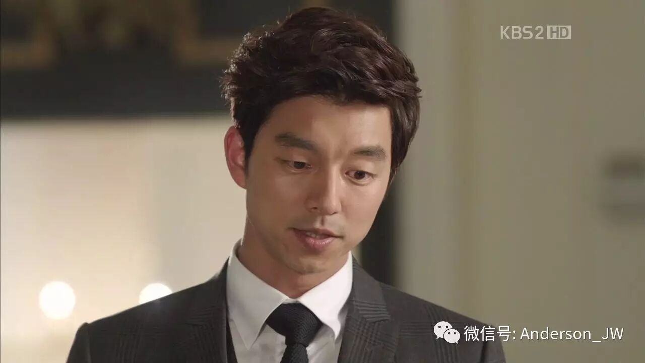 鬼怪中的中分小卷造型也可圈可点，成熟有范儿，想嫁~