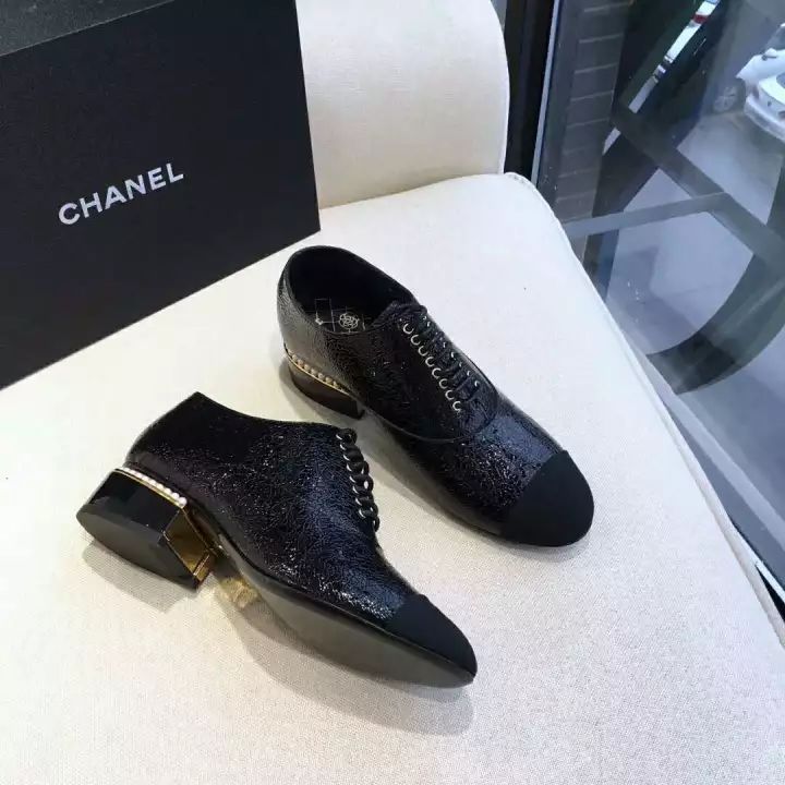 美到心里的chanel香奈儿玫瑰纹珍珠跟系带皮鞋