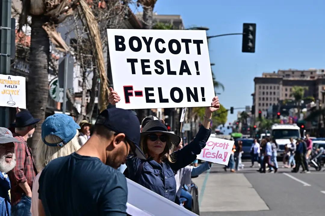 Nationwide Tesla Protests Against Elon Musk Are Escalating | Vanity Fair