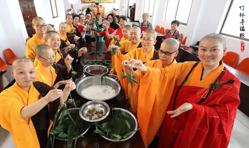 现有1000份竹林寺明道法师祈福福粽,免费布施给有缘人