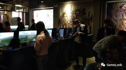 绝地求生网吧叫什么_绝地求生网吧出现1450_英雄联盟显示fps