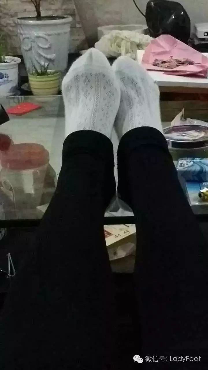 女生宿舍探秘,广州女鞋价格联盟
