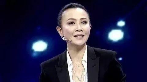 刘嘉玲短短三分钟,“女人应该怎样活着”,震撼人心,值得一听~~