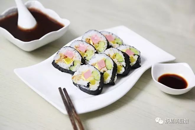 火腿肉松寿司