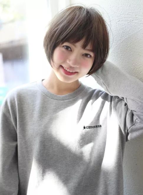 2018年春季日本流行的18款短发!这样的发型真是美出了