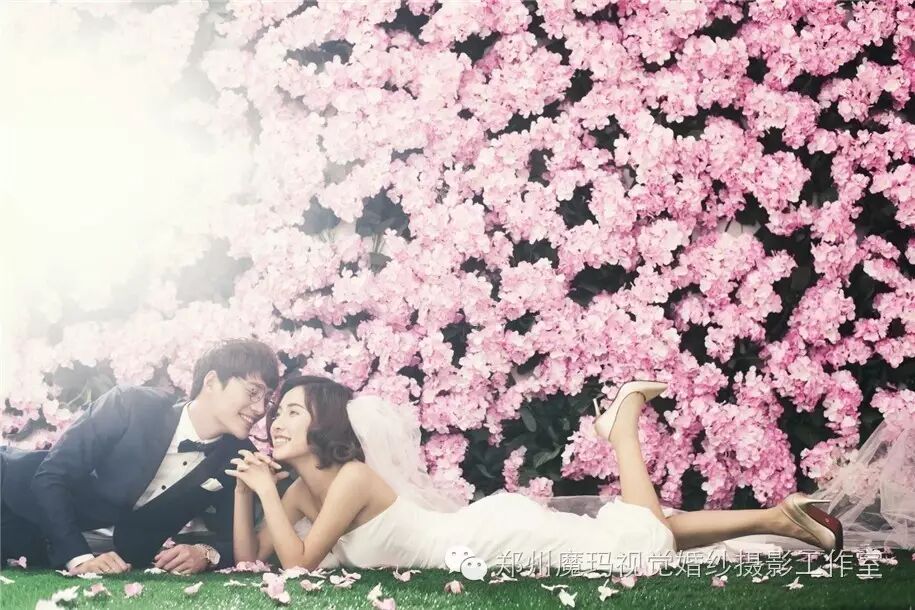 德阳古摄影婚纱_扬州瓷摄影韩国婚纱馆_郑州婚纱摄影