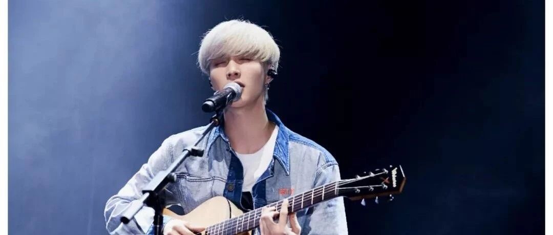 张艺兴,流量、努力与绝对引力.