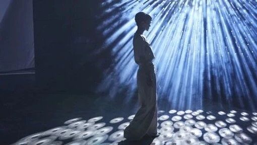 王菲当然也有人设啊.