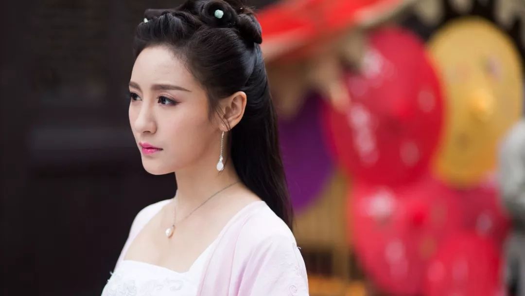 陈奕汐的代表作品有《女神捕》,网络电视连续剧《龙珠传奇》等.古装付费电视剧从哪v网络吗图片