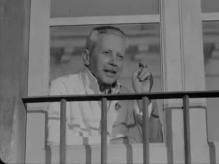 365天看电影 | 德西卡《偷自行车的人》、《D温别尔托》-2