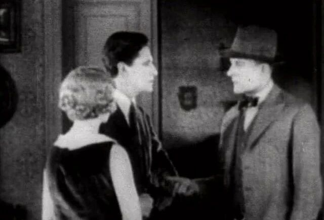 365天看电影 | 希区柯克《房客》、《擒凶记》-1