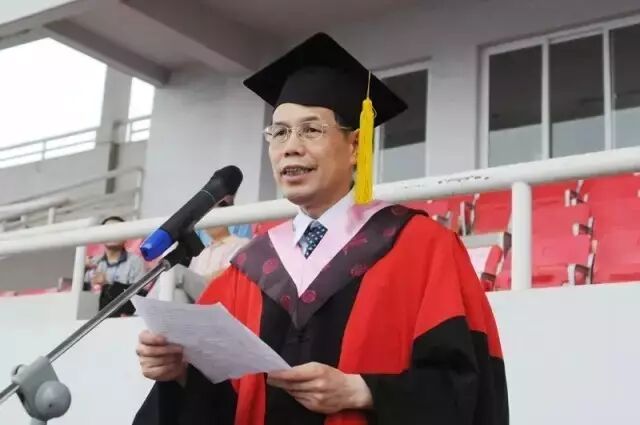 “为国为民，侠之大者”——吴汉东