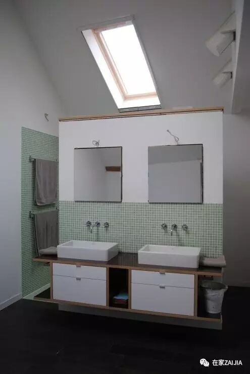 ԡ�����������˱�ֽ ʱ�е����ھӶ����۲���