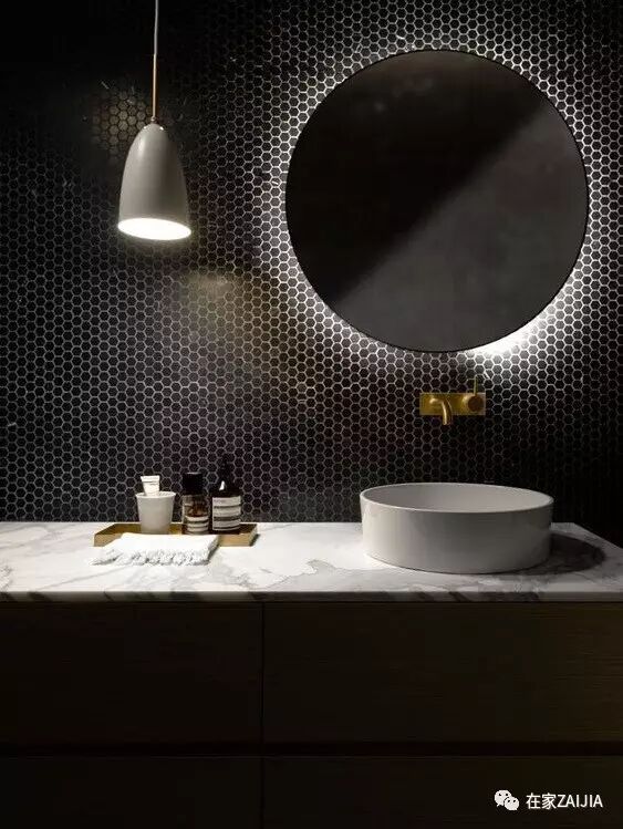 ԡ�����������˱�ֽ ʱ�е����ھӶ����۲���