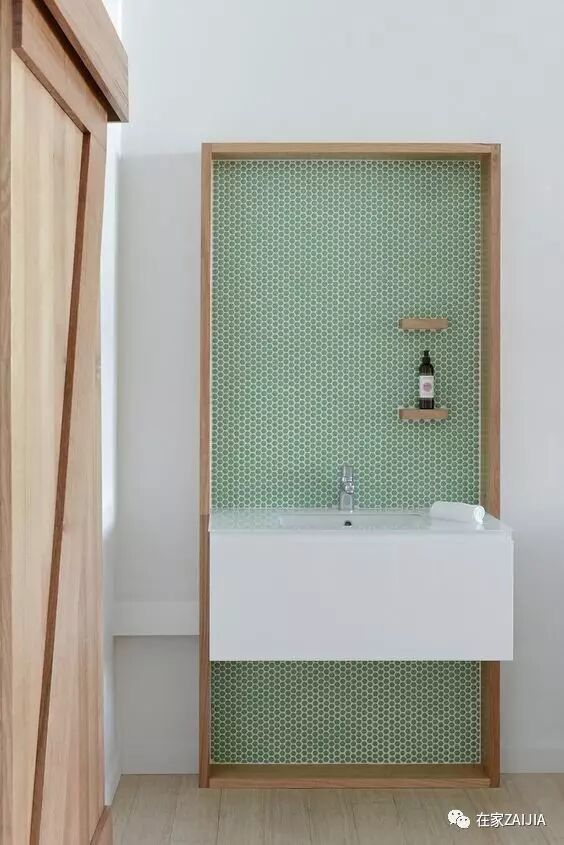 ԡ�����������˱�ֽ ʱ�е����ھӶ����۲���