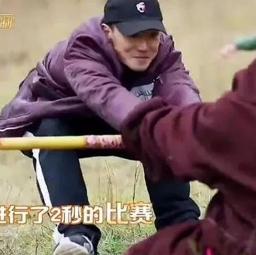 刘畊宏挑战藏族大哥,输了不服气,再次被打脸