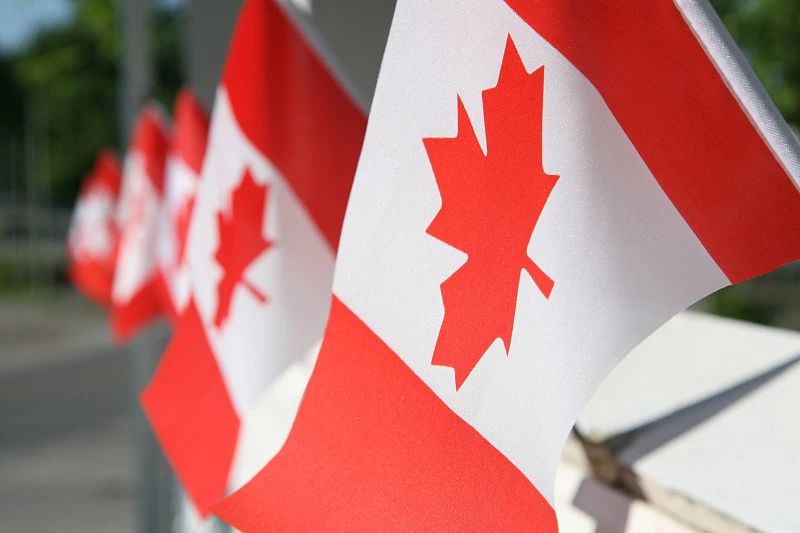 2020年《世界幸福指数报告》出炉，移民加拿大太对了！