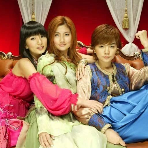 S.H.E《Super star》英文版-《China girl》德国Sweetbox