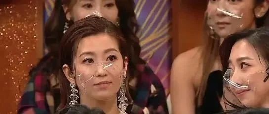 TVB颁奖礼再现名场面！这位女星的表情亮了！