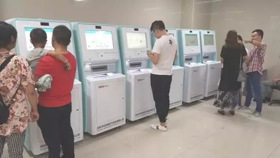 怎么自助取胶片医院智慧医院 ｜ 宜昌中心医院解锁新神器——胶片自助打印机_https://www.jmylbn.com_新闻资讯_第4张