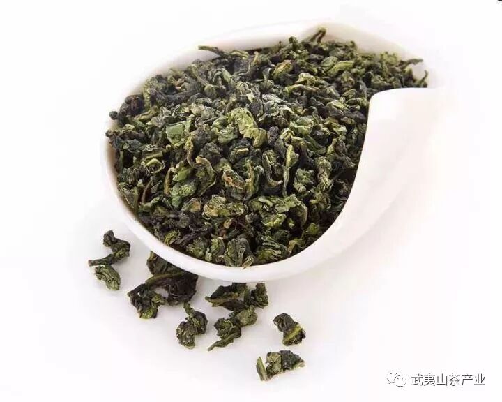 块形乌龙茶闽南出产的漳平水仙是乌龙茶中唯一的紧压茶.