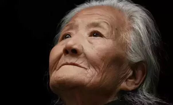 愿天下父亲，母亲重阳节快乐！身体健康！