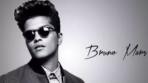 火星哥Bruno Mars是怎么当上格莱美的亲儿子的?