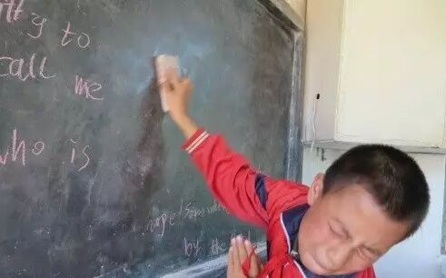 粉笔的成分是什么 新时代，让孩子远离粉笔灰！