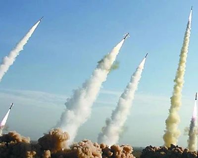 外媒：伊朗演习从地下发射弹道导弹