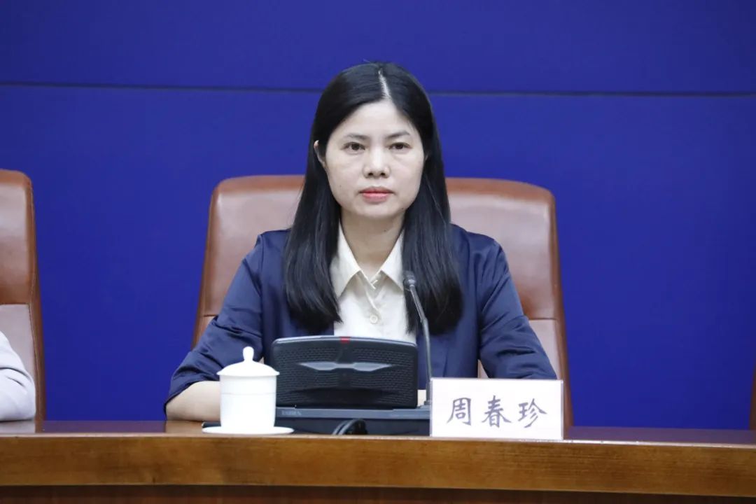 济南市气象台台长周春珍周春珍:受大陆暖高压脊影响,华北至黄淮大范围