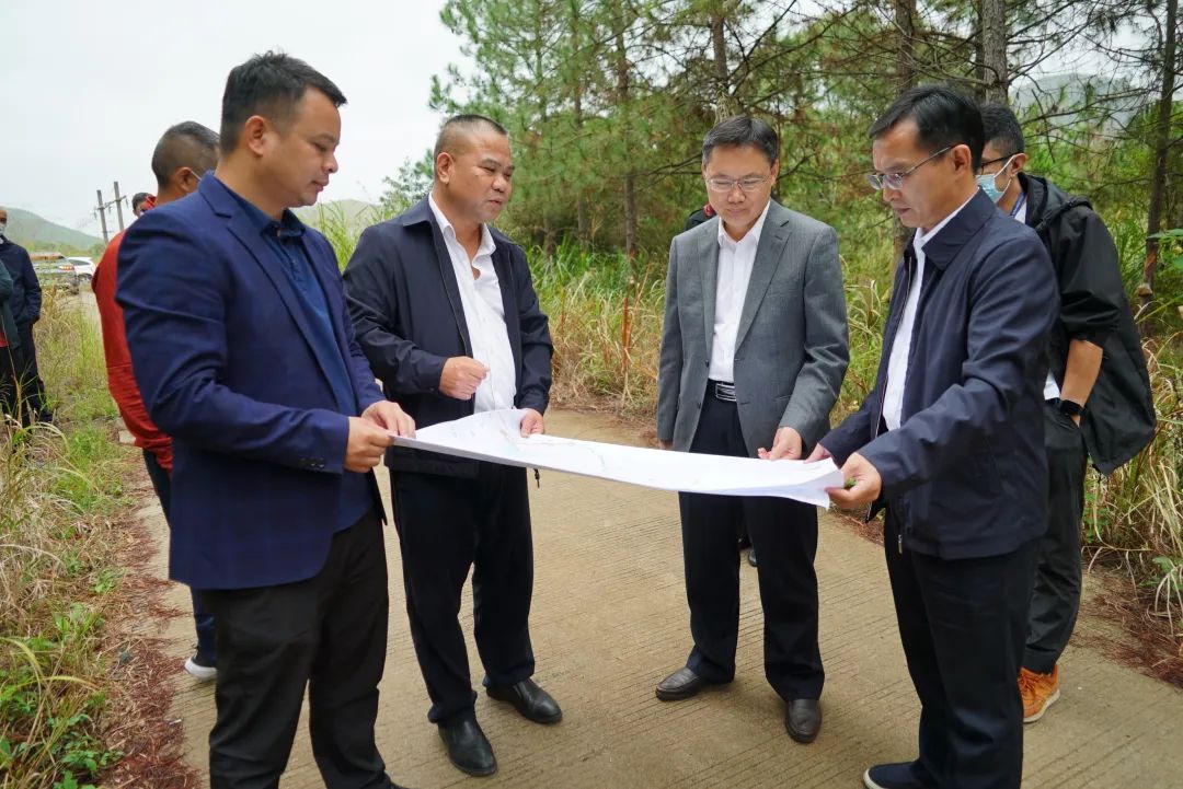 副市长蒋文泓到翁源县调研循环经济环保园