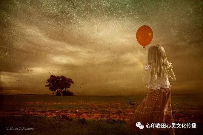 梦见一个人是他在忘记你,还是他在想你