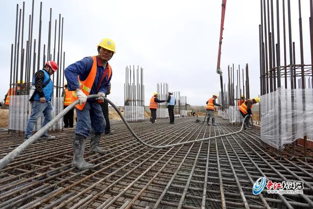  晋华存储器集成电路生产线项目FAB主厂房顺利封顶