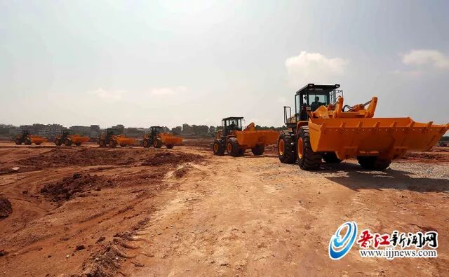  晋华存储器集成电路生产线项目FAB主厂房顺利封顶