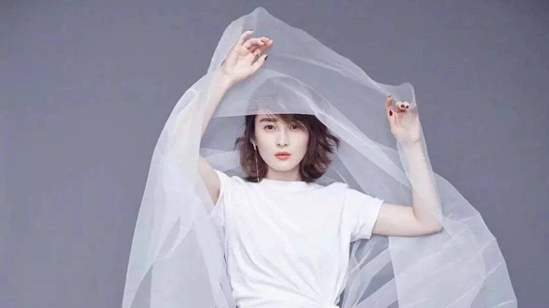 蒋勤勤晒孕肚照,42岁美出新高度的原因竟是…