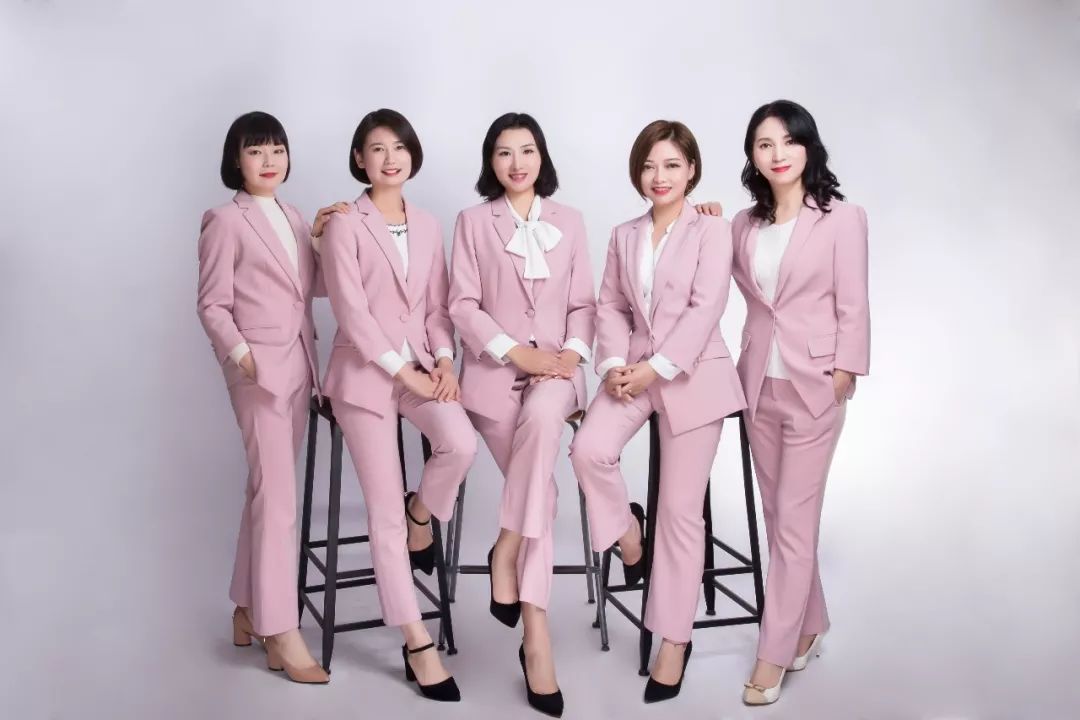 希菲洛·简悦女性创业平台合伙人粟玥专访:断舍离,是一种生活方式丨"