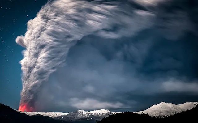 智利puyehue cordón-caulle火山爆发(智利摄影师:francisco negroni