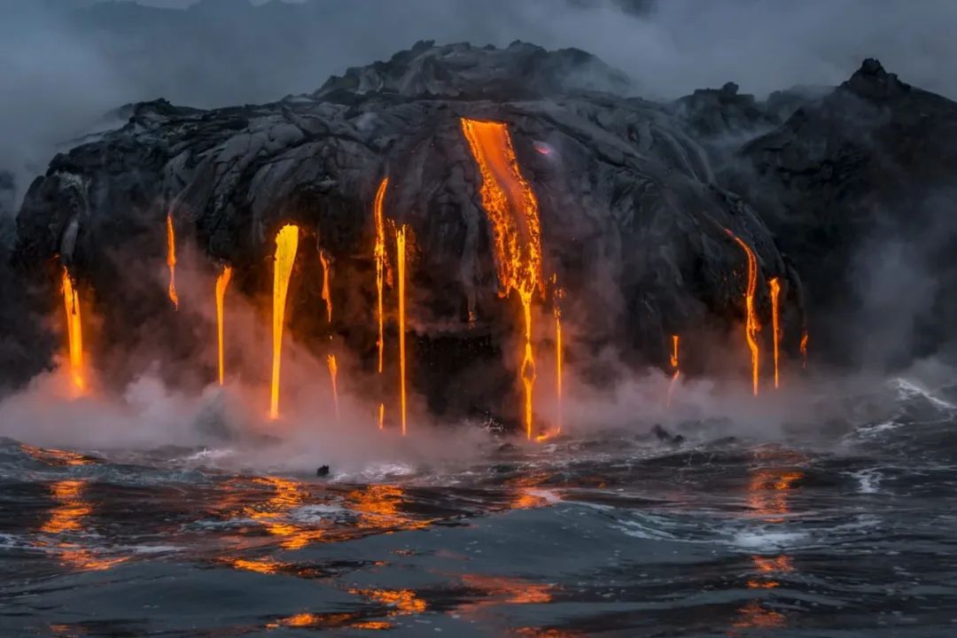 夏威夷火山国家公园智利puyehue cordón-caulle火山爆发(智利摄影师