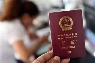 《战狼2》：中国护照不一定能带你去世界任何地方，但能把你从任何地方接回家！ - 13