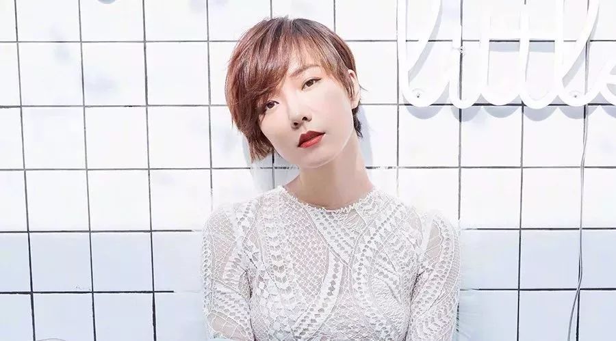 演员王珞丹丨泡沫时代,潜心演戏,认真做个演员有多难?
