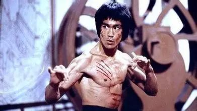 佛山阿姨苦练神功,吓惊李小龙!