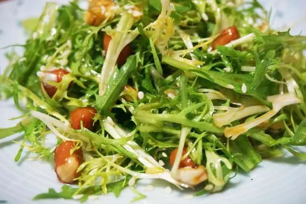 过年学会这道凉拌菜!上桌比肉还受欢迎,降火爽口老少都爱吃!