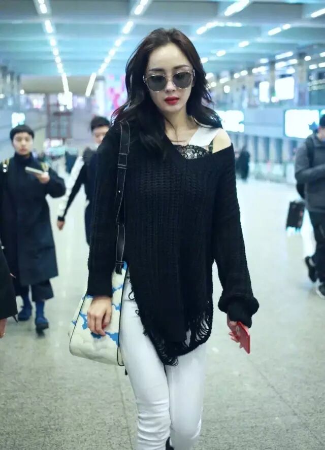 杨幂发际线又高了实用的饱满额头修容法快来Mark