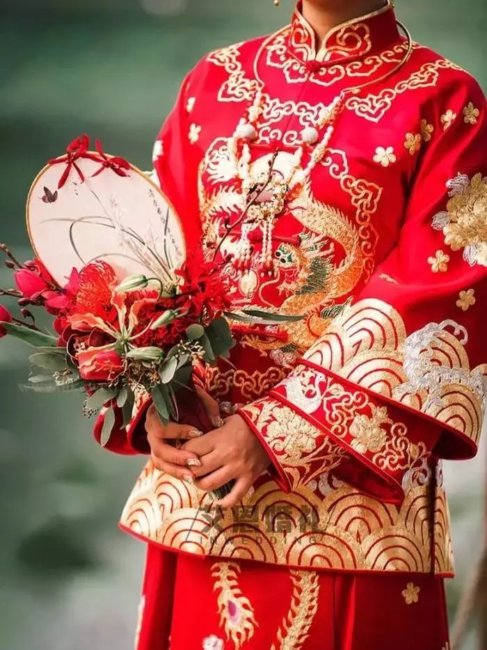 中式婚礼需要手捧花吗?
