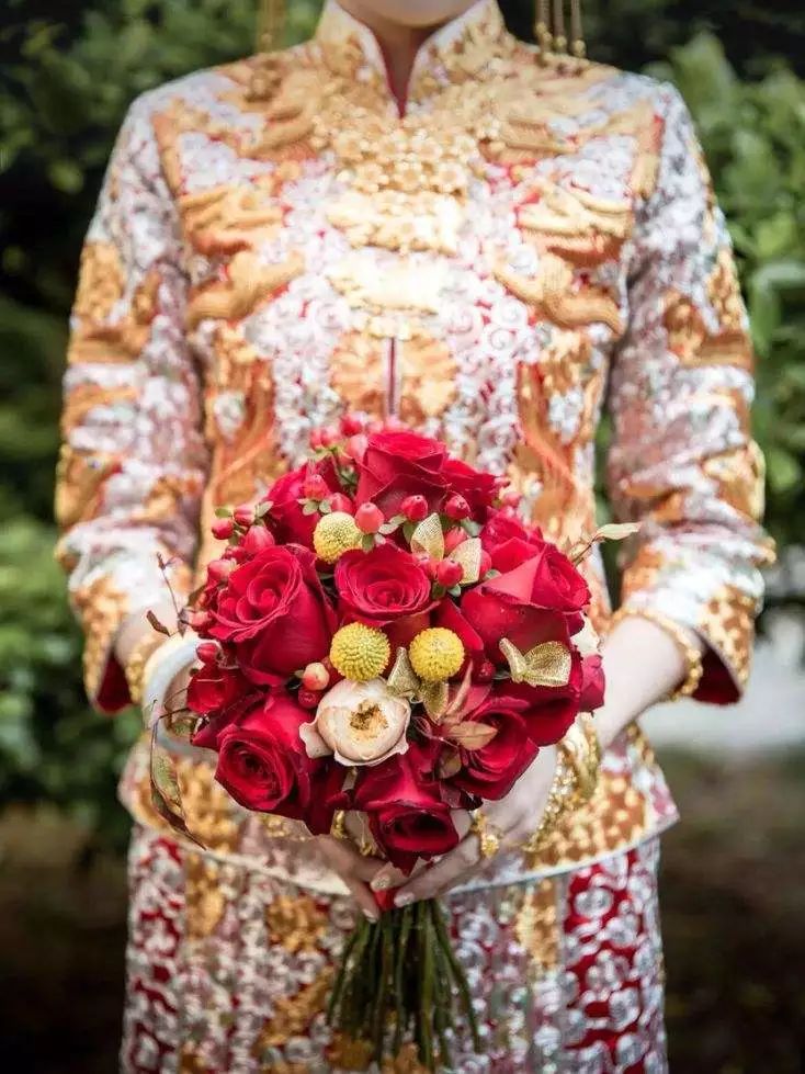 中式婚礼需要手捧花吗?