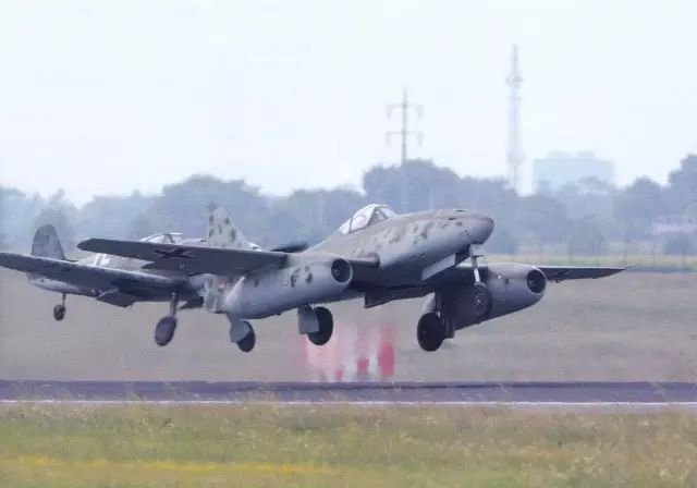 二战中德国空军的me-262"飞燕"战斗机.