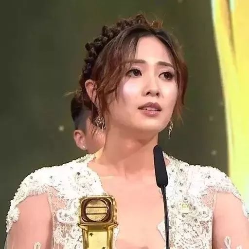 TVB最佳女配角16岁来港,四料港姐冠军,曾被誉为翻版“陈法拉”