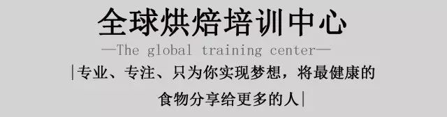 月饼是久负盛名的汉族传统小吃